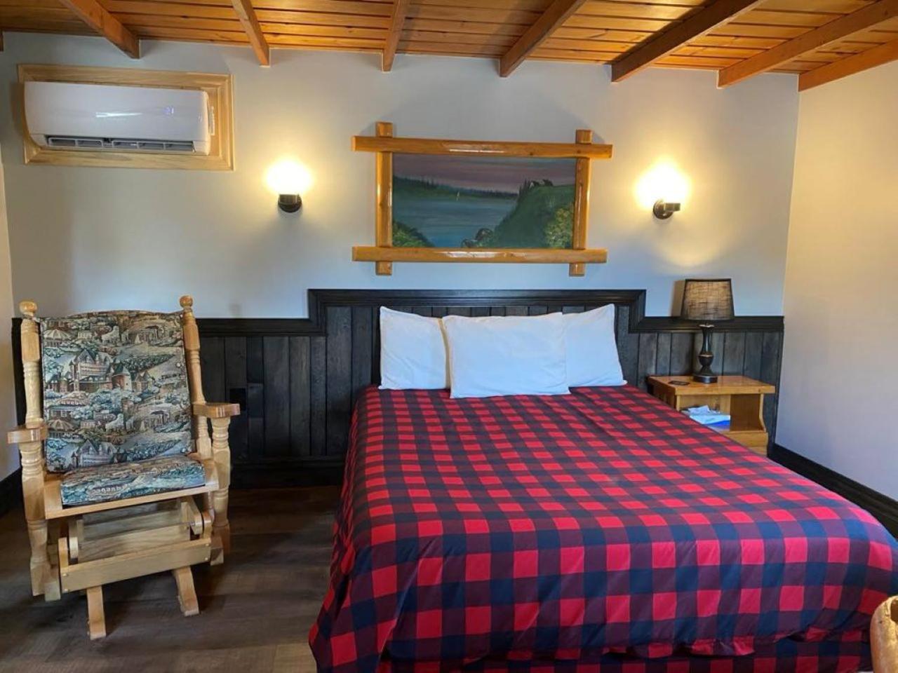 Auberge Micky Inc Edmundston Esterno foto
