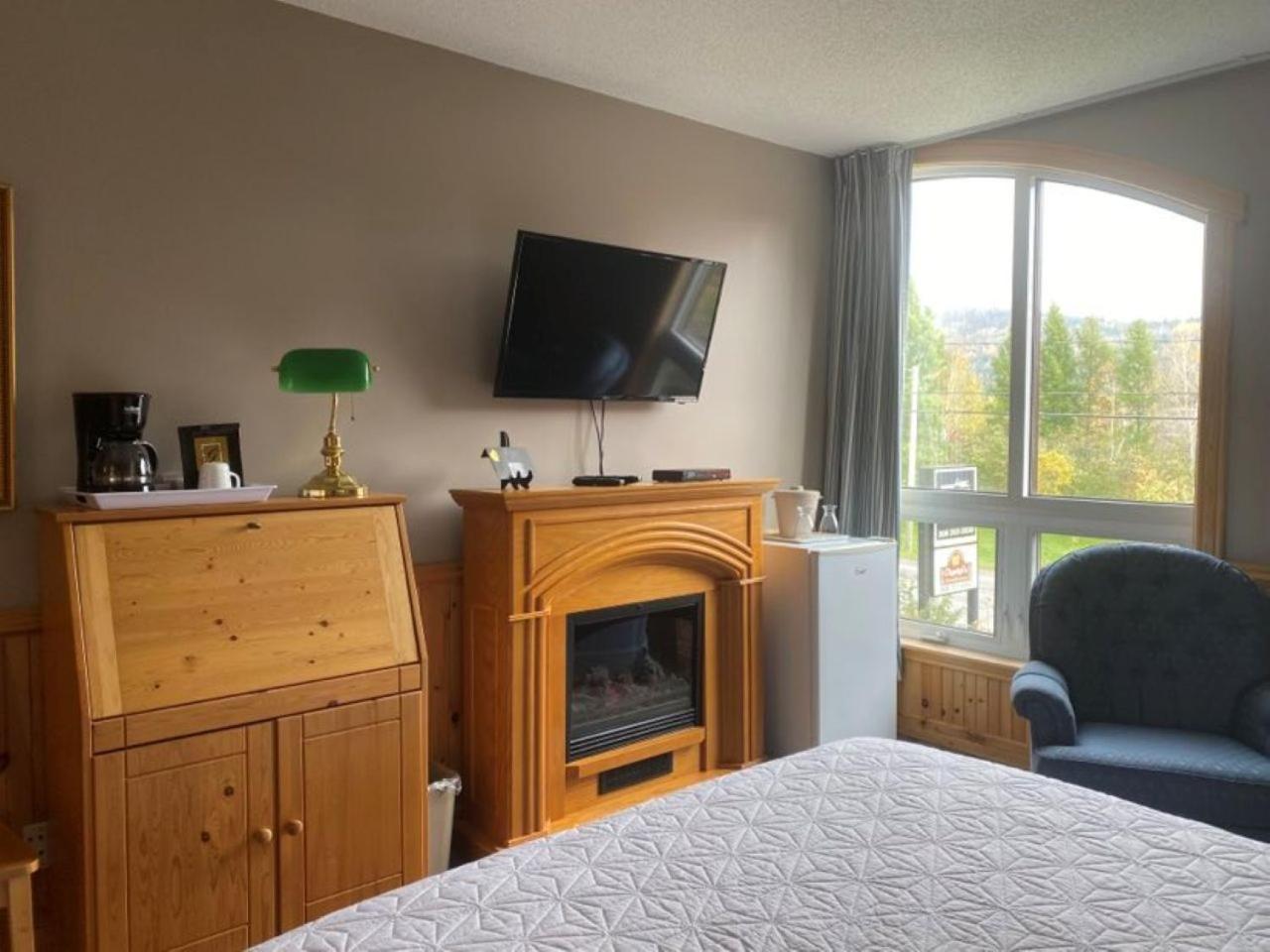 Auberge Micky Inc Edmundston Esterno foto