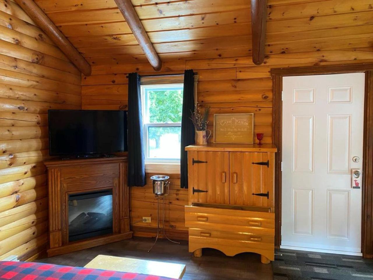 Auberge Micky Inc Edmundston Esterno foto