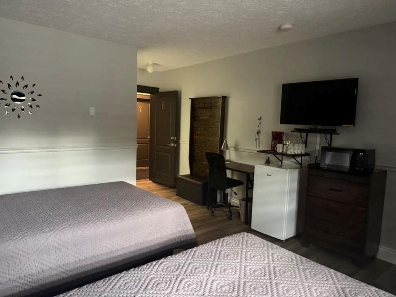 Auberge Micky Inc Edmundston Esterno foto