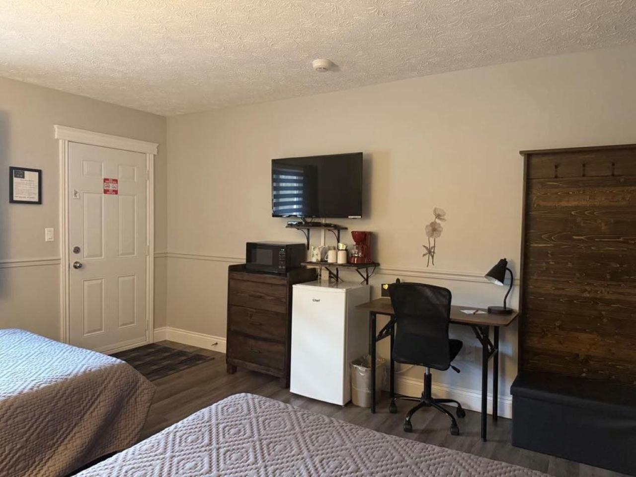 Auberge Micky Inc Edmundston Esterno foto