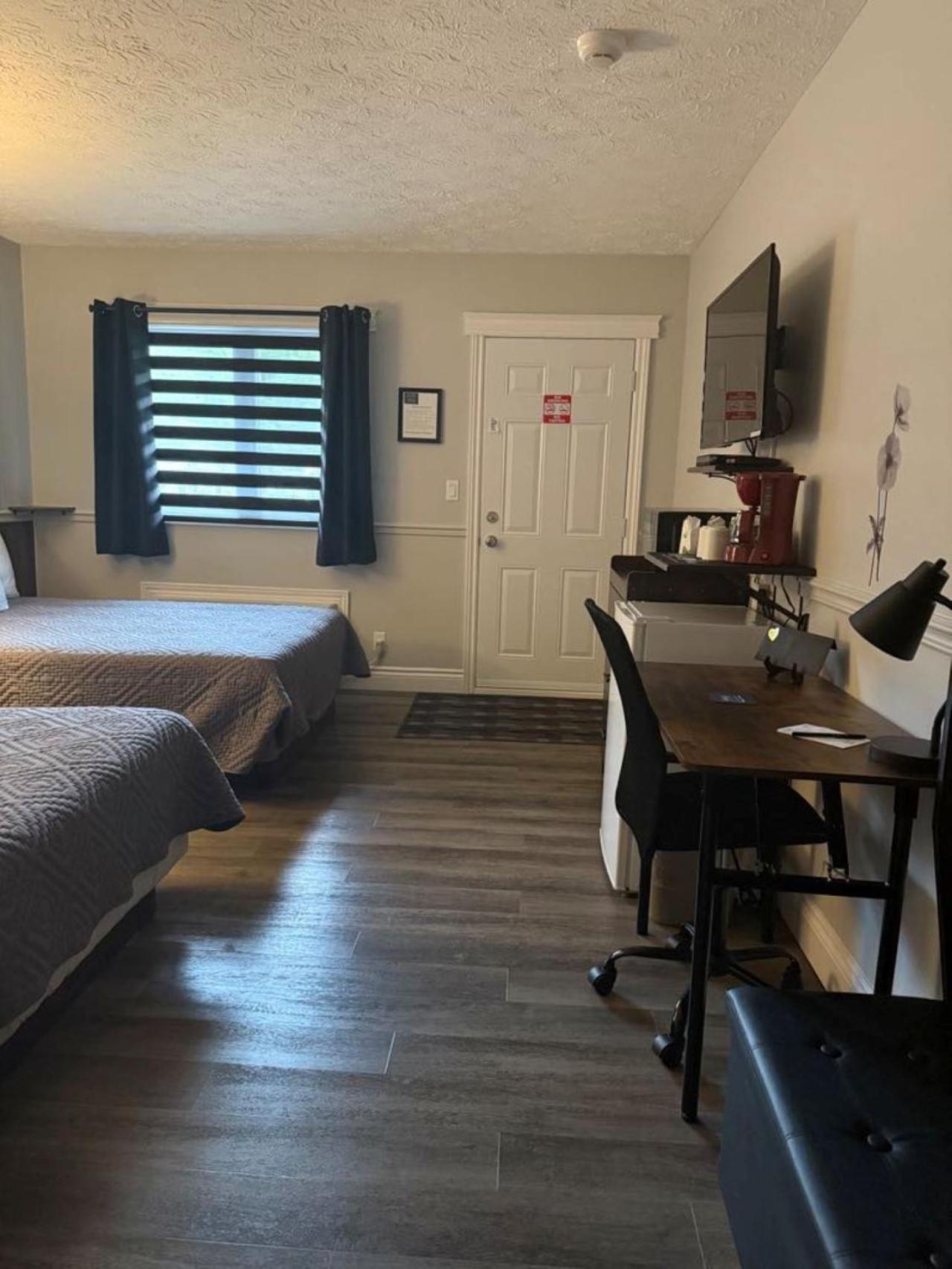 Auberge Micky Inc Edmundston Esterno foto